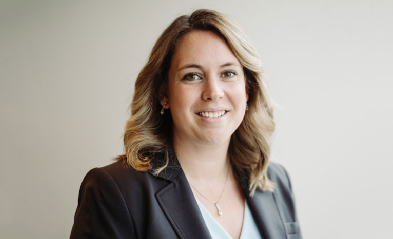 elizabeth harding photo