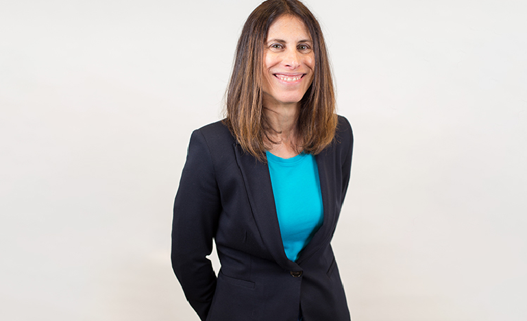 lisa silver photo